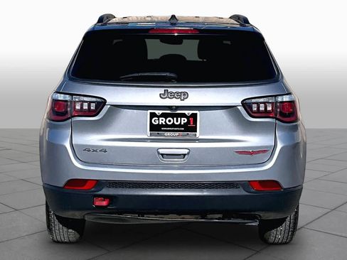 Used 2020 Jeep Compass Trailhawk AWD/4WD image 5