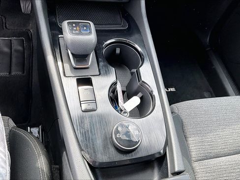 Used 2022 Nissan Rogue S AWD/4WD image 37