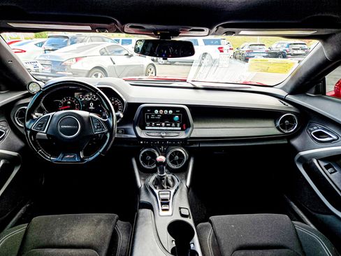 Used 2018 Chevrolet Camaro SS image 18