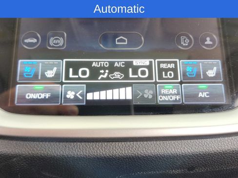 Used 2025 Subaru Ascent Touring AWD/4WD image 33