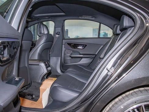 Used 2026 Mercedes-Benz C 300 4MATIC Sedan image 22