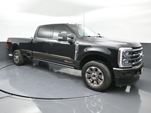 Used 2024 Ford F350 King Ranch image 2