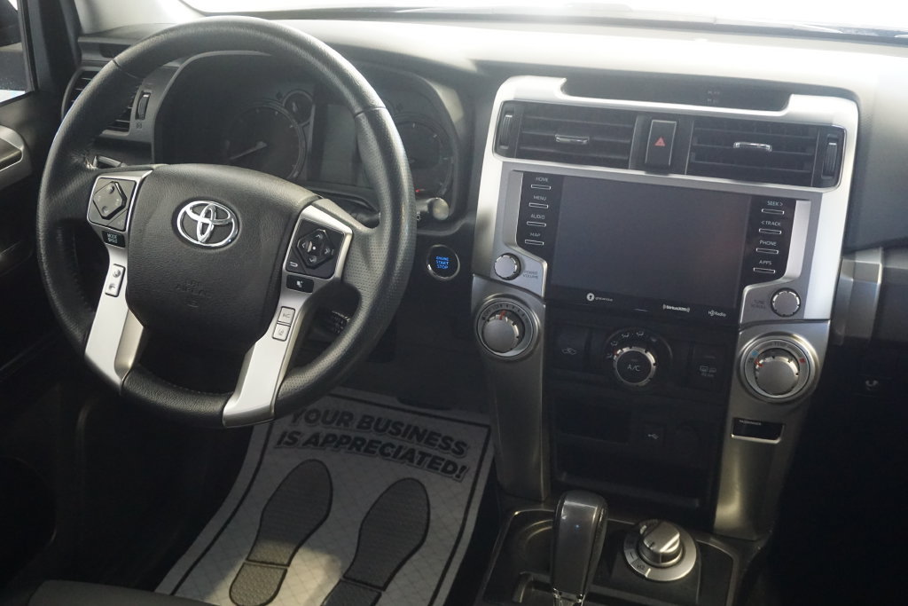 Used 2021 Toyota 4Runner SR5 Premium w/ Moonroof Package AWD/4WD image 31