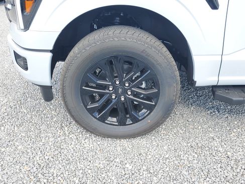 New 2025 Ford F150 Lariat w/ Equipment Group 501A Mid image 6