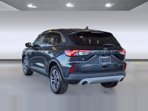 Certified 2022 Ford Escape SEL w/ Technology Package image 3