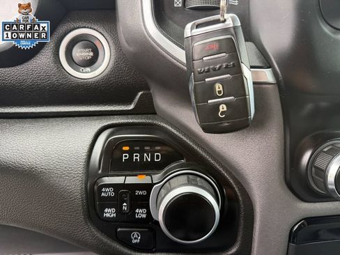 Used 2022 RAM 1500 Big Horn AWD/4WD image 30