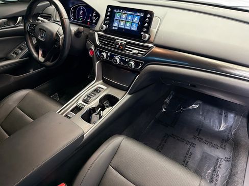 Used 2022 Honda Accord Sport image 12