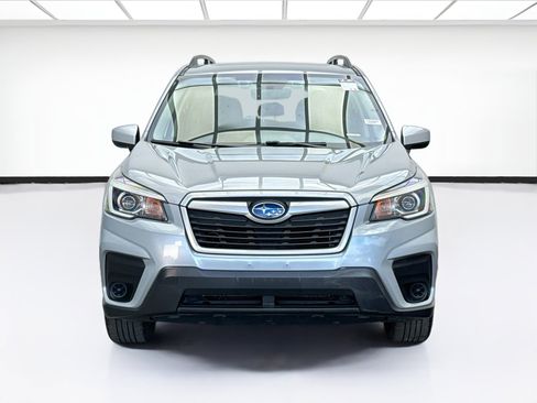 Used 2020 Subaru Forester Premium AWD/4WD image 2
