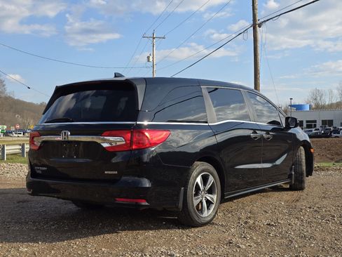 Used 2018 Honda Odyssey Touring image 14