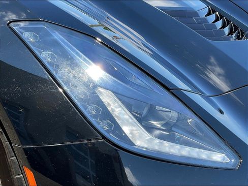 Used 2016 Chevrolet Corvette Stingray Coupe RWD image 22
