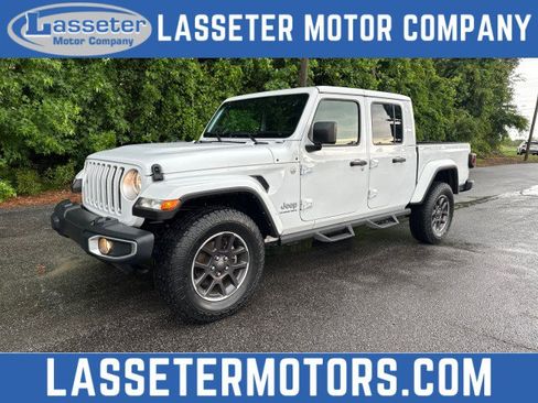 Used 2023 Jeep Gladiator Overland image 1