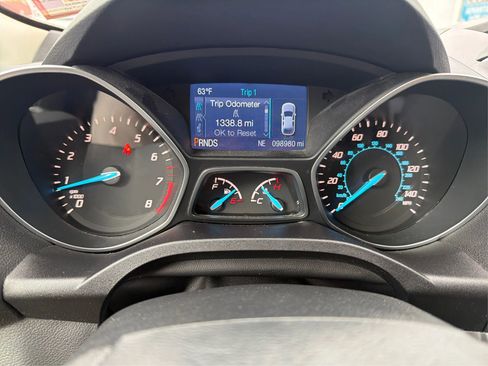 Used 2015 Ford Escape SE AWD/4WD image 19