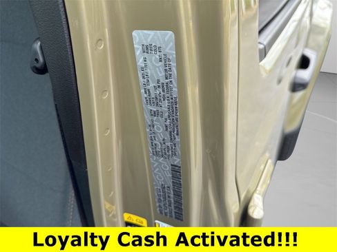 New 2025 Jeep Gladiator Sport image 20