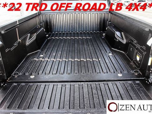 Used 2022 Toyota Tacoma TRD Off-Road w/ TRD Premium Off Road Package image 11