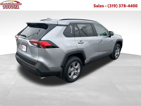 Certified 2025 Toyota RAV4 XLE image 6