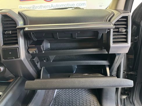 Used 2019 Ford Expedition Platinum AWD/4WD image 39