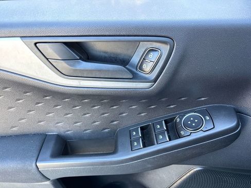 Used 2020 Ford Escape S image 16