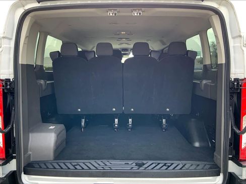 Used 2023 Ford Transit 350 XLT image 32