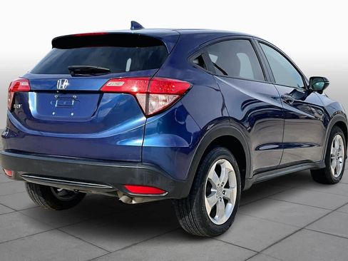 Used 2016 Honda HR-V EX image 11