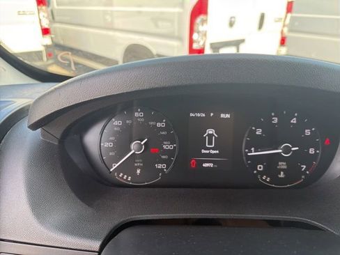 Used 2023 RAM ProMaster 3500 FWD image 10