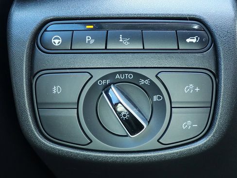 Used 2021 INFINITI QX50 Sensory w/ Cargo Package image 42