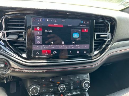 Used 2024 Dodge Durango GT AWD/4WD image 7