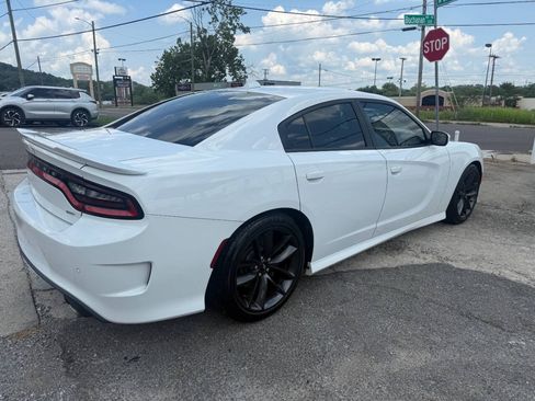 Used 2019 Dodge Charger GT w/ Performance Handling Group RWD image 6