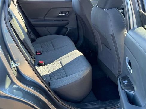 New 2026 Nissan Kicks SV w/ SV Premium Package FWD image 24
