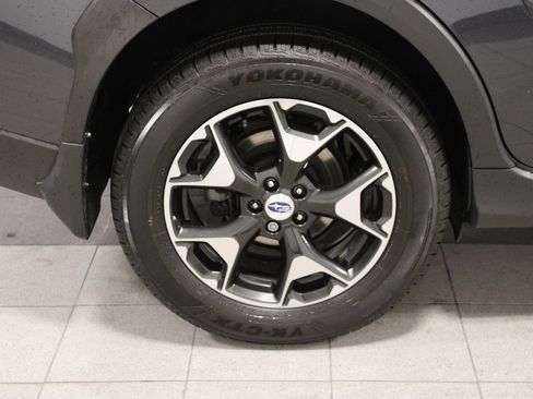 Used 2018 Subaru Crosstrek 2.0i Premium w/ Moonroof Package image 25