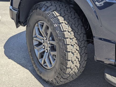 Certified 2025 Ford F150 Tremor w/ Equipment Group 402A High AWD/4WD image 41