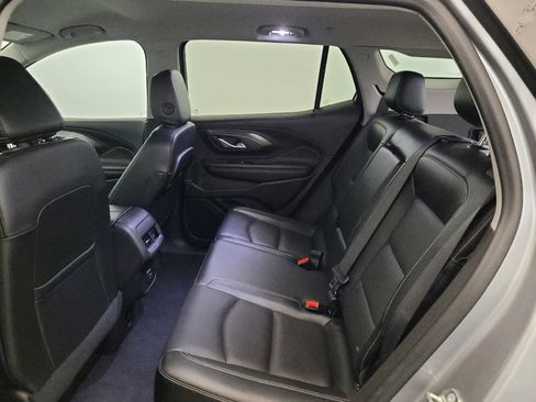 Used 2023 GMC Terrain SLT AWD/4WD image 18