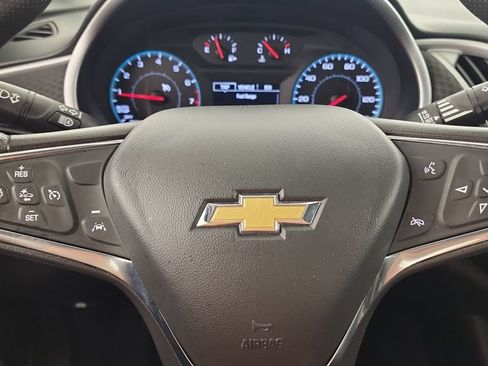 Used 2024 Chevrolet Malibu LT FWD image 12