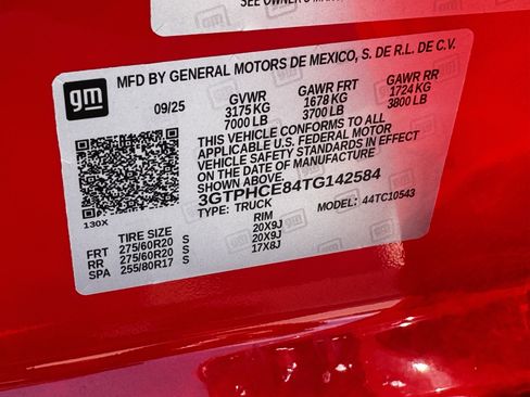 New 2026 GMC Sierra 1500 Elevation w/ LPO, Elevation Black Package image 22