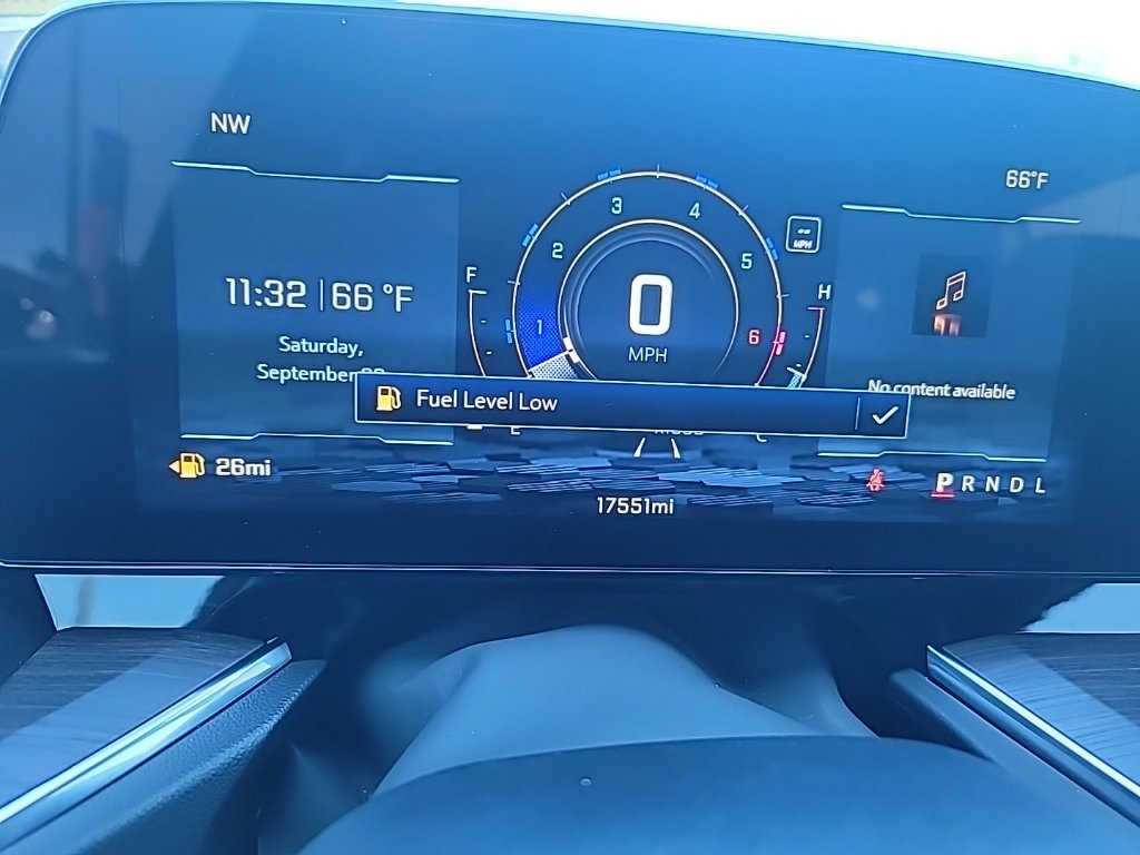 Used 2025 Chevrolet Tahoe LS RWD image 21