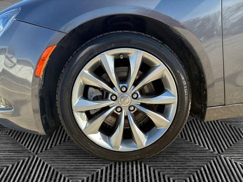 Used 2015 Chrysler 200 S image 14