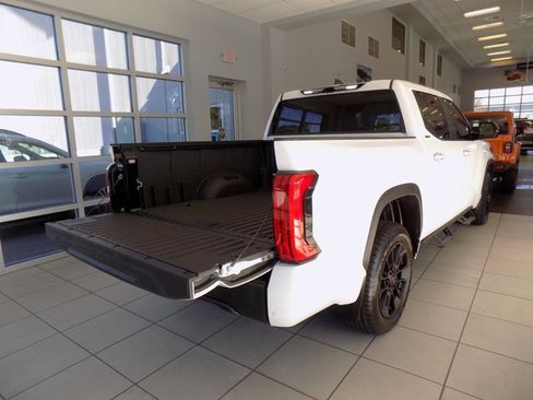 Used 2025 Toyota Tundra Limited image 7
