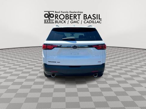 Used 2023 Chevrolet Traverse RS AWD/4WD image 7