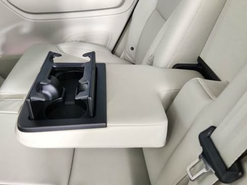 New 2026 Volvo XC90 T8 Ultra w/ Protection Package Premier AWD/4WD image 32