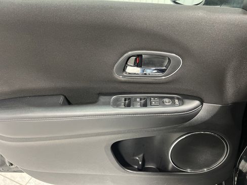 Used 2016 Honda HR-V EX image 20