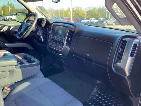 Used 2016 Chevrolet Silverado 1500 LT w/ Rally 2 Edition image 28