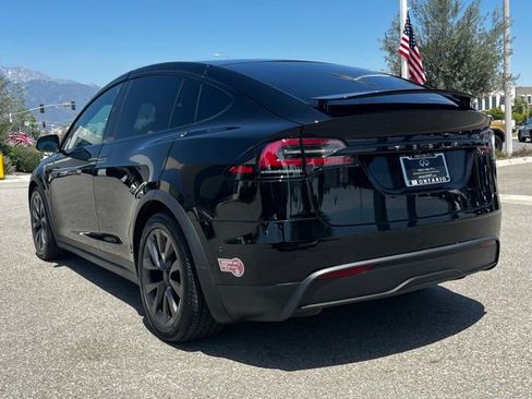 Used 2024 Tesla Model X AWD/4WD image 3