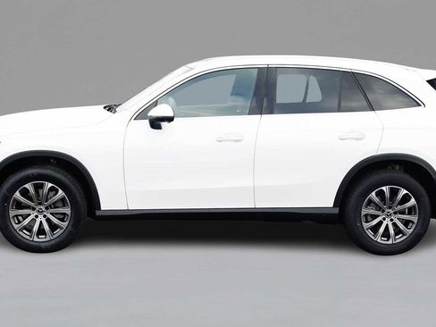 New 2026 Mercedes-Benz GLC 300 GLC 300 image 8