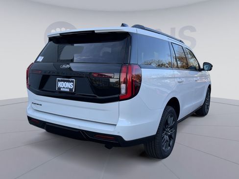 New 2025 Ford Expedition Platinum w/ Stealth Performance Package image 7