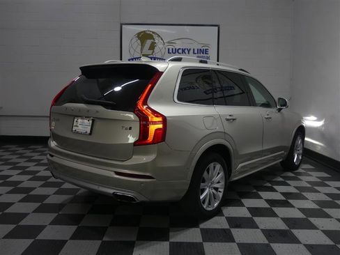 Used 2017 Volvo XC90 T6 Momentum w/ Vision Package AWD/4WD image 10