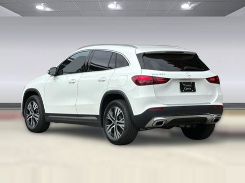 Used 2026 Mercedes-Benz GLA 250 image 3