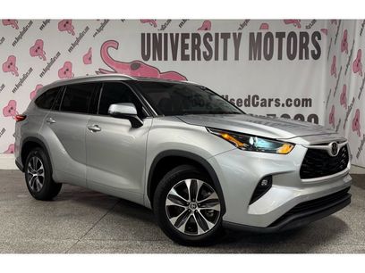 Used 2022 Toyota Highlander XLE