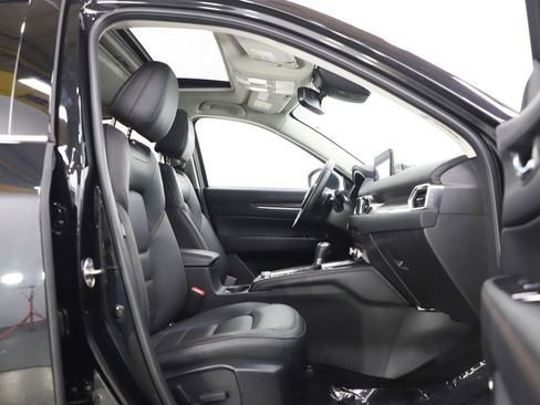 Used 2023 MAZDA CX-5 AWD 2.5 S w/ Premium Package image 11