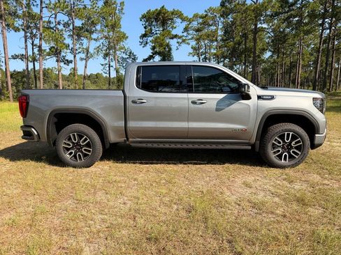 New 2026 GMC Sierra 1500 AT4 w/ AT4 Premium Package AWD/4WD image 9