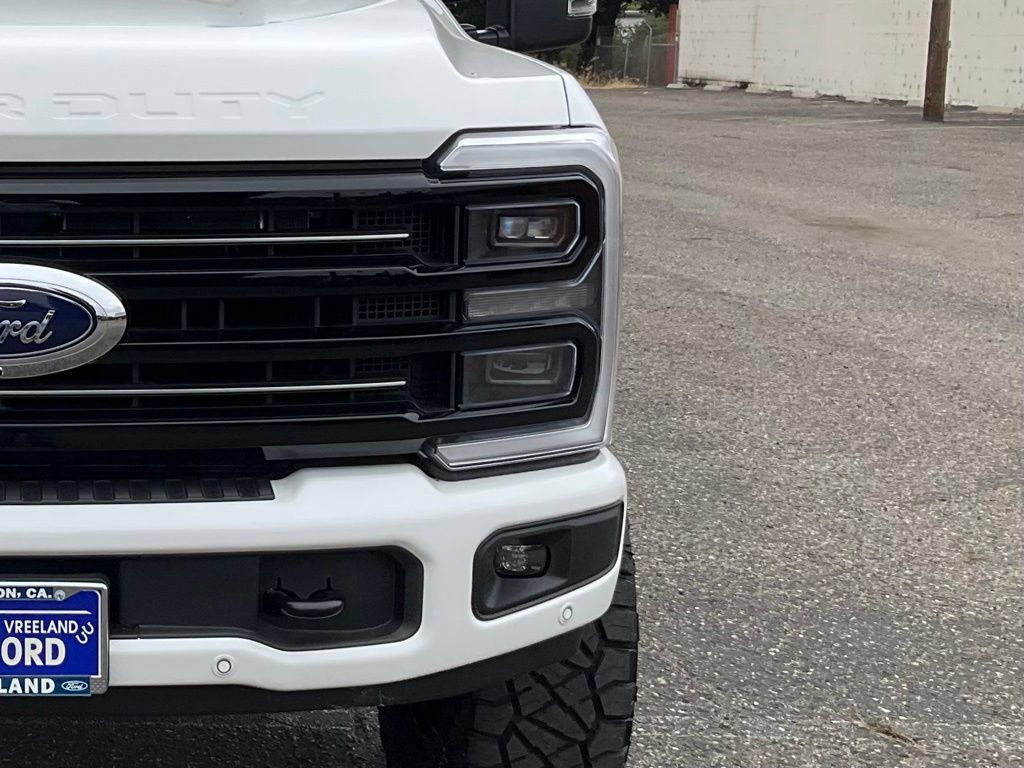 New 2025 Ford F250 Platinum w/ Tremor Off-Road Package AWD/4WD image 65