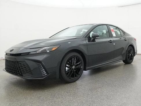 New 2026 Toyota Camry SE image 17